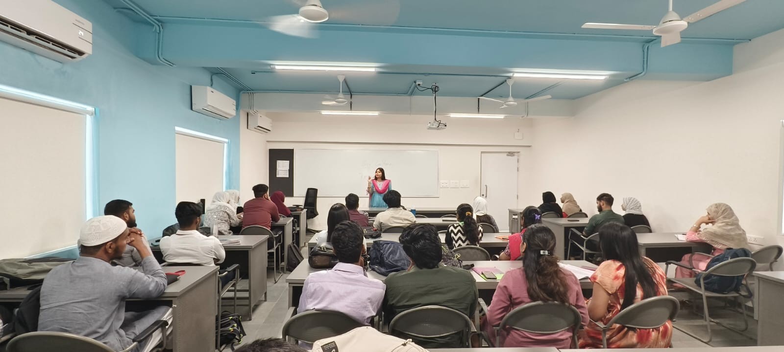 classroom2